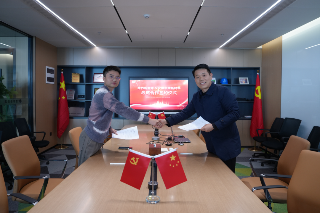 1771900432167175.png 640 (2).png