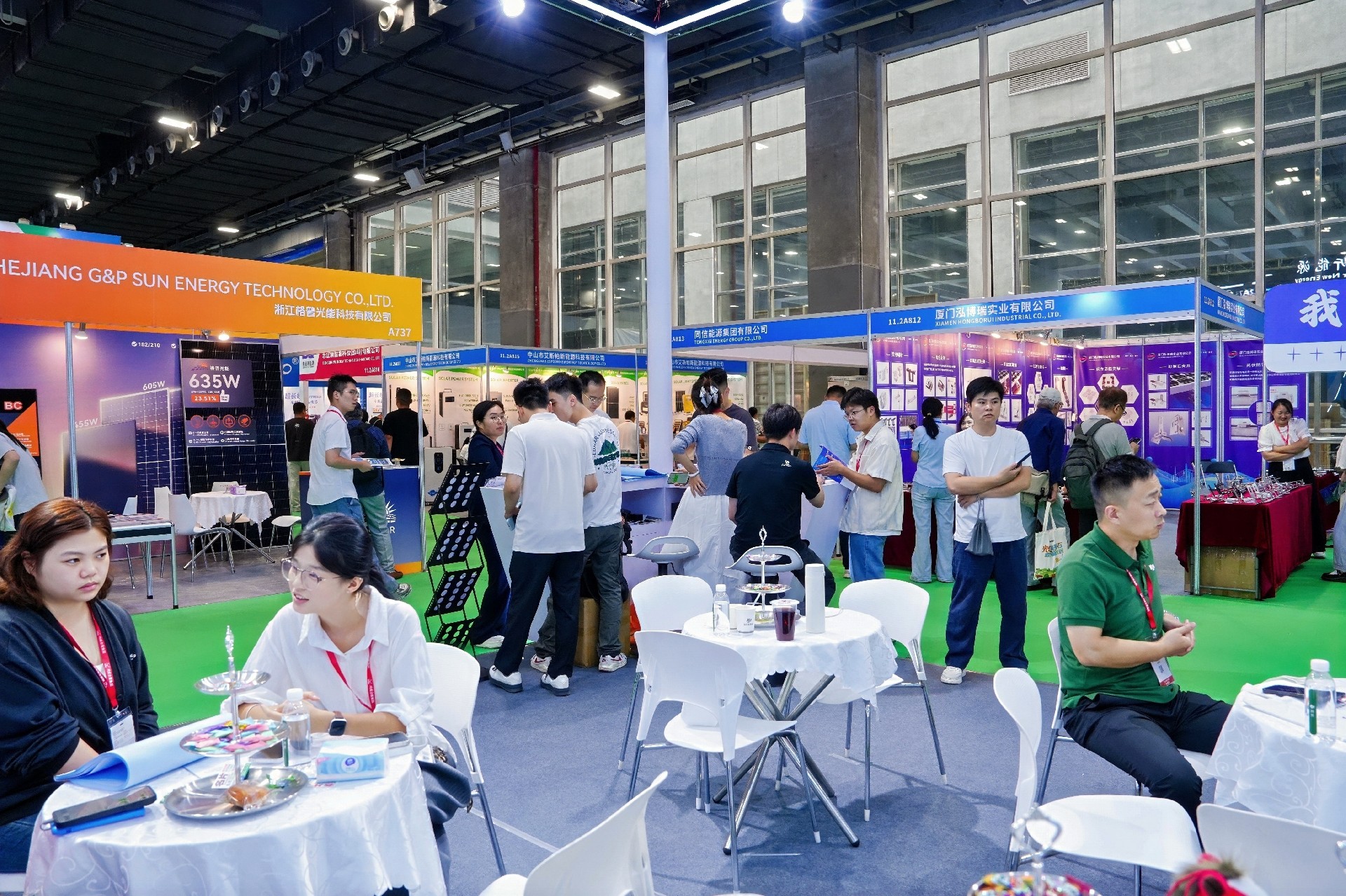 DSC05381-opq5018327492.jpg